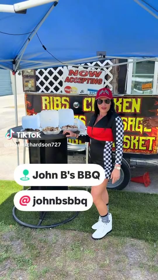 John B's Barbecue team at the pit.